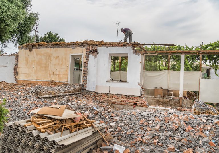 Разрушение домов КЗ