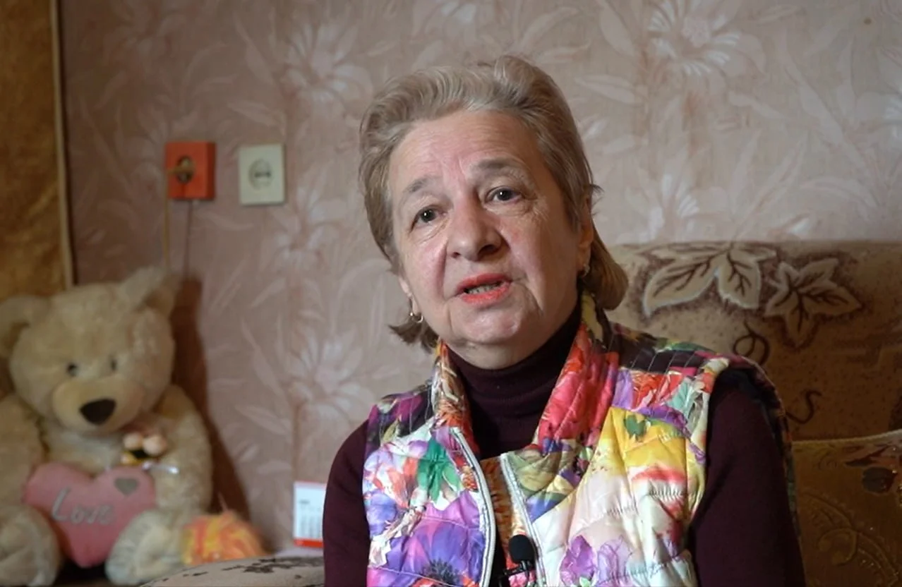 5 лет ожидания: в Душанбе вкладчица обанкротившегося банка получила компенсацию в виде квартиры